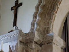Middleton-Church-Essex-6-Chancel-Arch.jpg