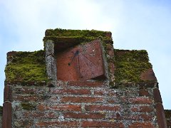 Sturmer-Church-Essex-4-Sundial.jpg